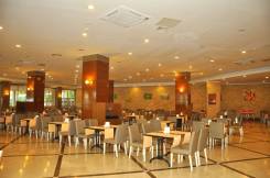 RAMADA RESORT BY WYNDHAM SIDE Restaurants